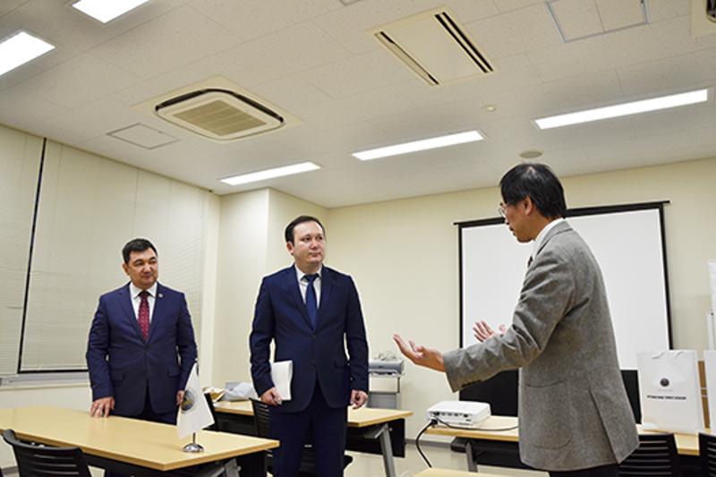 Túrki akademııasy Japonııada «Rýhanı jańǵyrý» baǵdarlamasyna arnalǵan jıyn ótkizdi