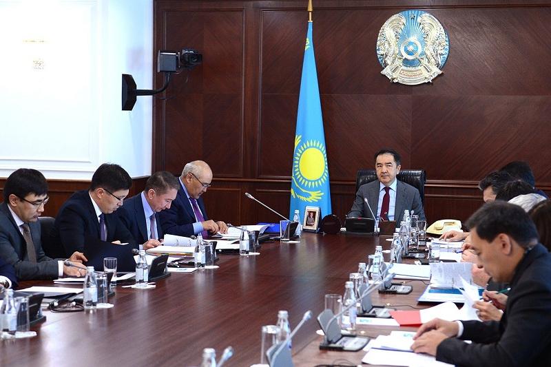 Premer-Mınıstr «Samuryq-Qazyna» UÁQ Dırektorlar keńesiniń otyrysyn ótkizdi