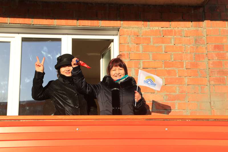 Qostanaıda 120 otbasyna páter kilti tabys etildi