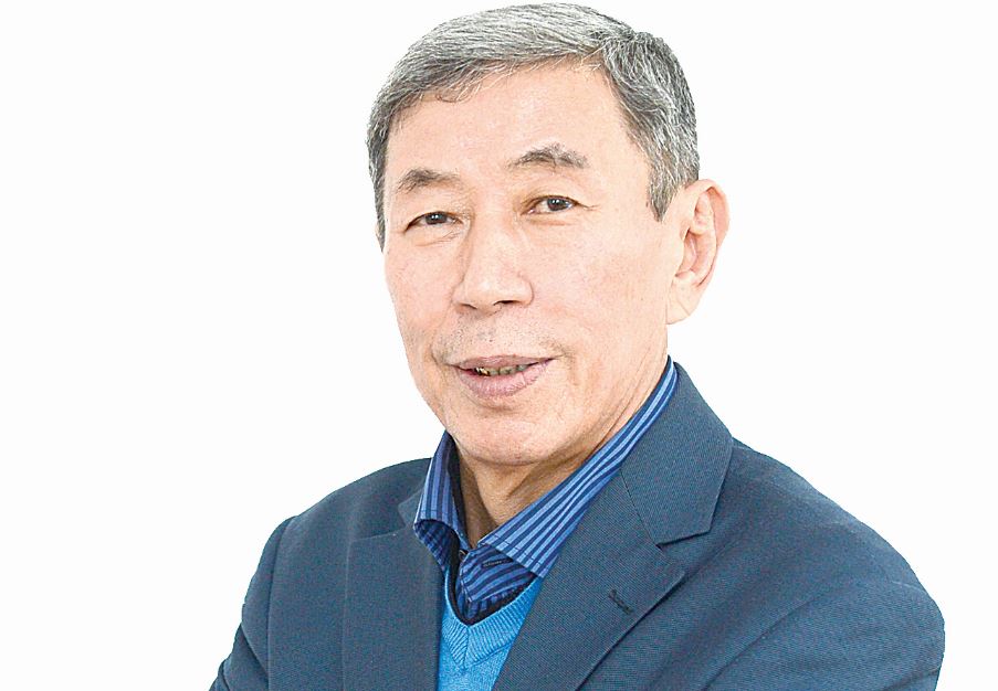 Bala, ata-ana jáne muǵalim