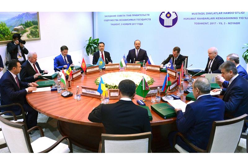 Premer-Mınıstr Saǵyntaev Qyrǵyzstandy EAEO aıasyndaǵy mindetterin oryndaýǵa shaqyrdy
