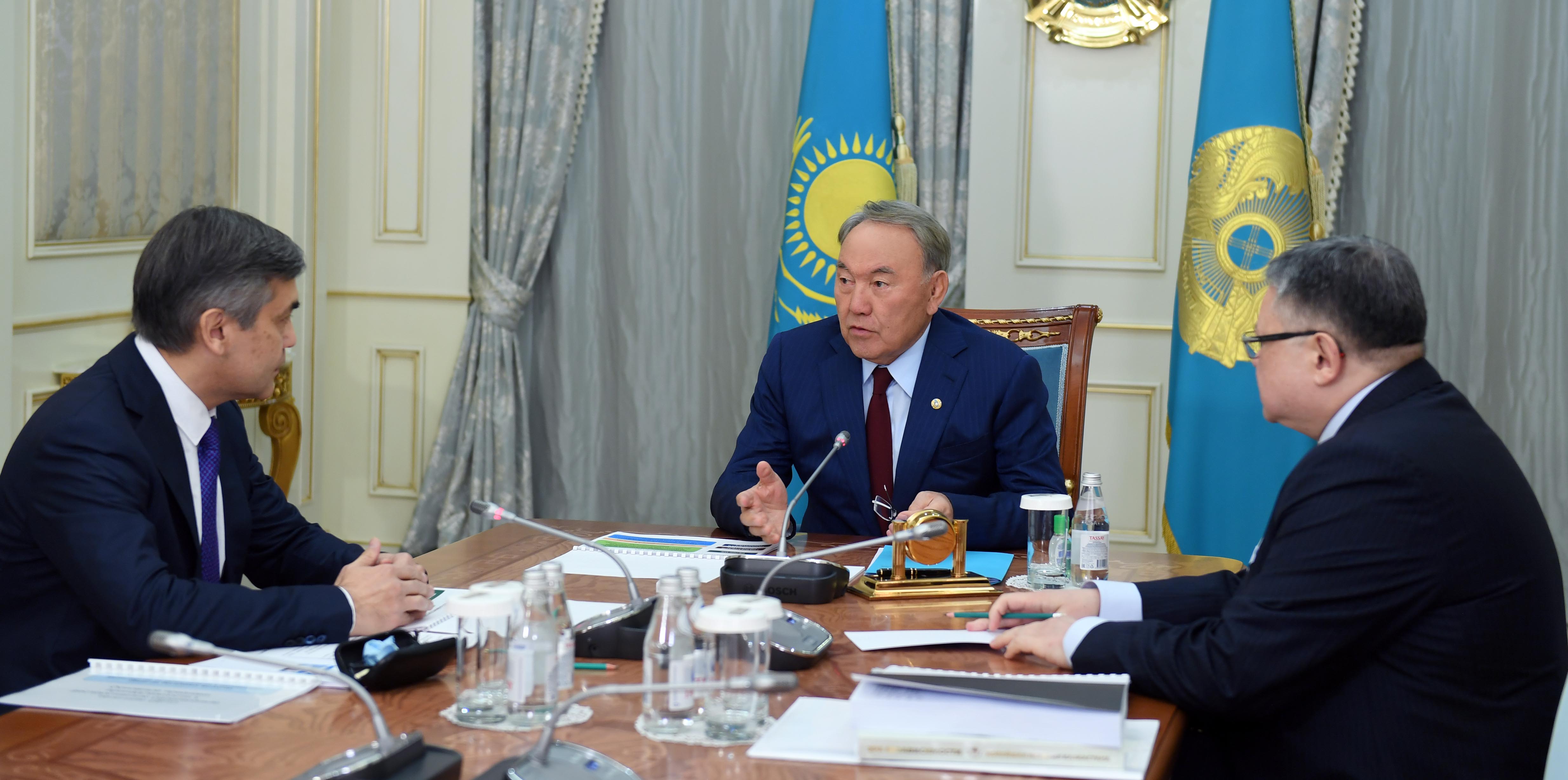 Nursultan Nazarbaev Din isteri jáne azamattyq qoǵam mınıstrin qabyldady