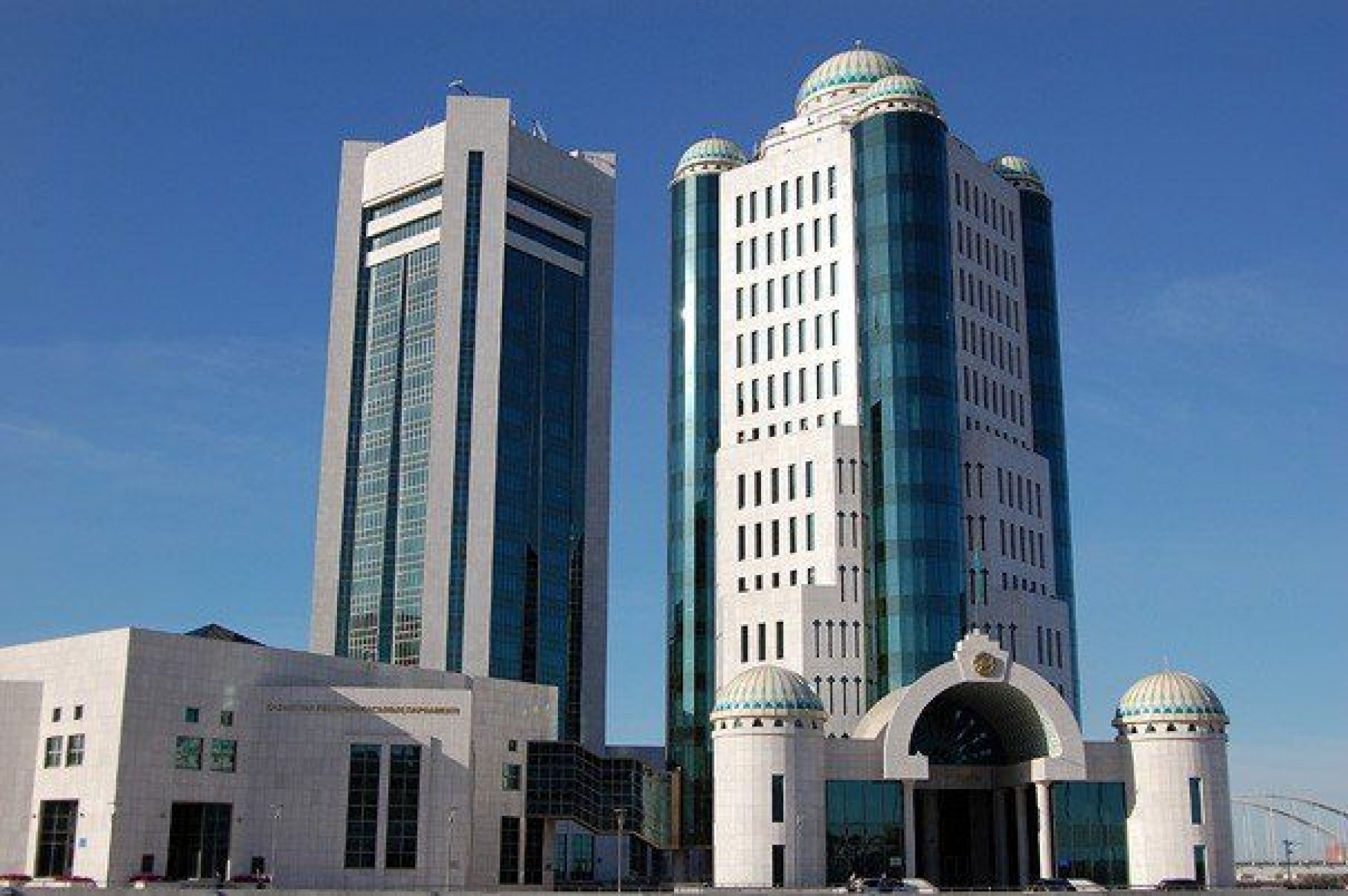 Qarjylyq qadaǵalaýǵa qatysty zań qataımaq