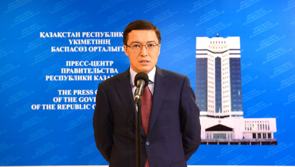 Úkimet Ulttyq bankpen birlesip Bank RBK jumysyn turaqtandyrý boıynsha qajetti sharalar qabyldady