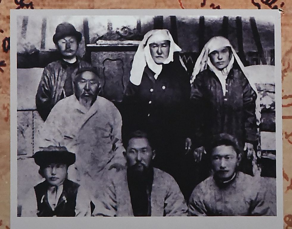 Abaı sýretiniń tarıhy