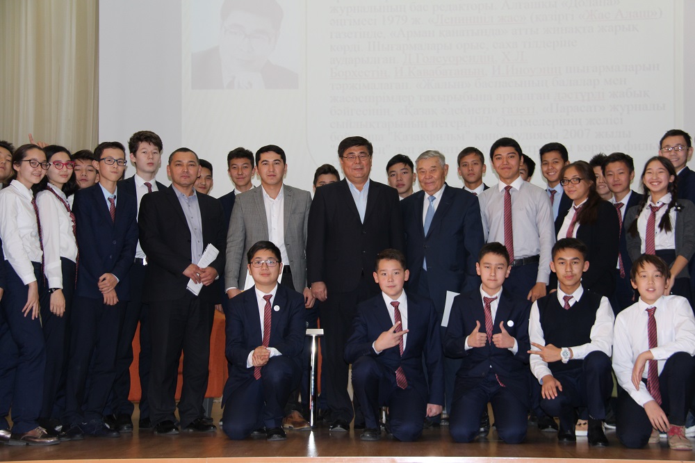 «Egemendikter» Almatydaǵy Nazarbaev Zııatkerlik mektebiniń ujymymen kezdesti
