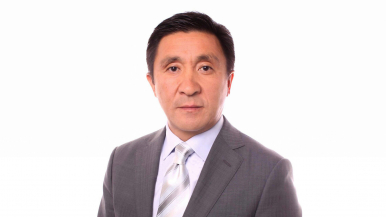 Erlan Qojaǵapanov Mádenıet jáne sport vıse-mınıstri bolyp taǵaıyndaldy