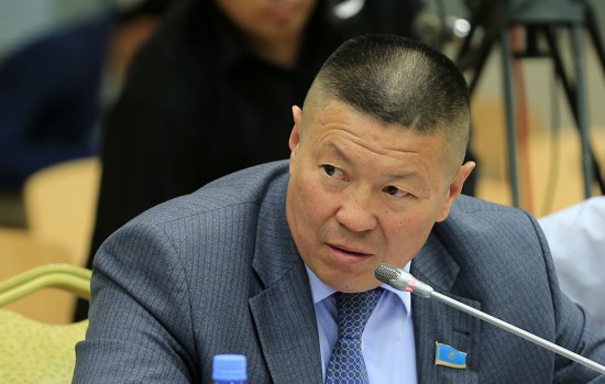 Qaıyrymdy qoǵamǵa bastar jol