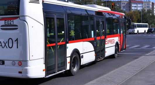 Astanadan Jaltyrkól kentine avtobýstar qatynaıdy