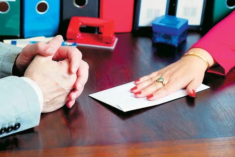 Bilim salasyndaǵy sybaı­las jem­qorlyq – bola­sha­ǵymyzǵa jasal­ǵan zulymdyq