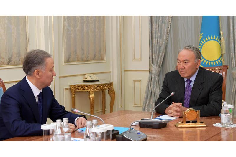 Nursultan Nazarbaev Májilis tóraǵasy Nurlan Nyǵmatýlındi qabyldady