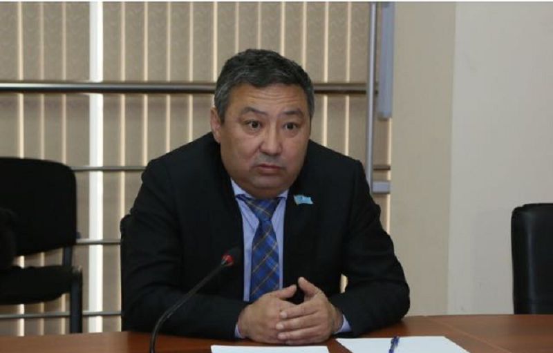 Ár eskertkishtiń syrynda jazylmaǵan dastan bar