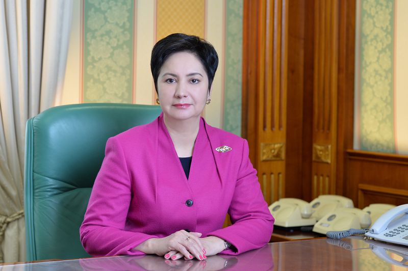 Tuńǵysh Prezıdent: irgeli uıymmen – ozyq otyzdyqqa