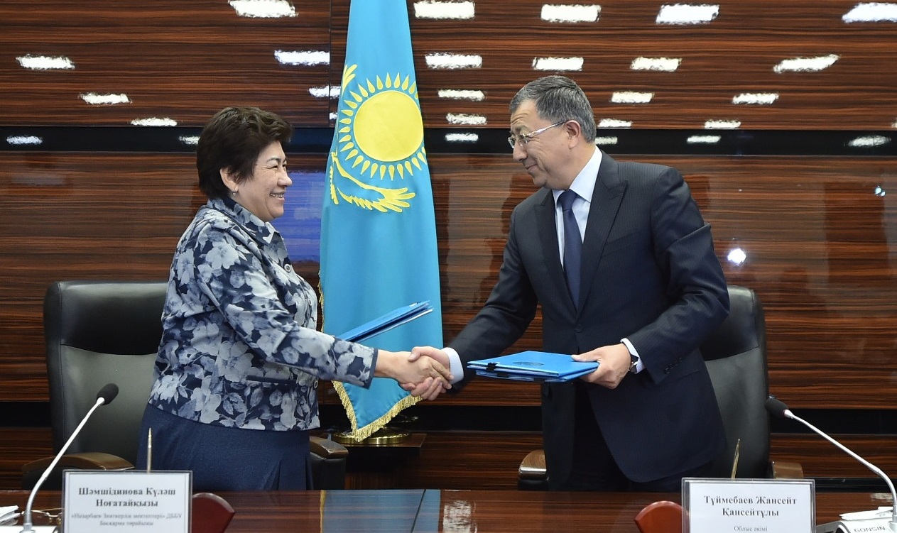 OQO ákimdigi men «Nazarbaev Zııatkerlik mektepteri» arasynda memorandýmǵa qol qoıyldy