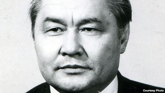 Qaısar minezdi qalamger Nurmahan Orazbekov