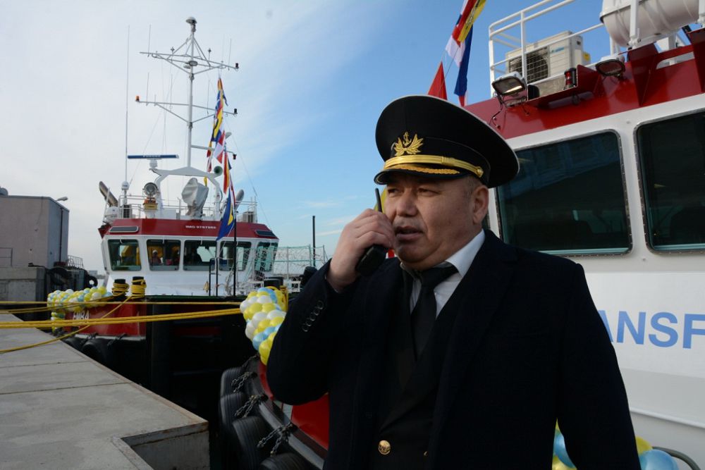 Kók týly kemeler kók teńizge bet túzedi