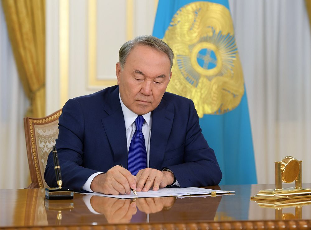 Eldiń haty – Elbasy nazarynda