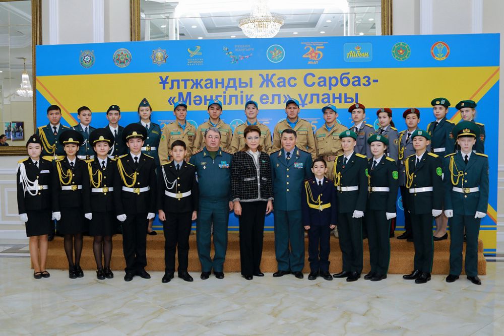 Áskerı patrıotızmniń áleýeti zor