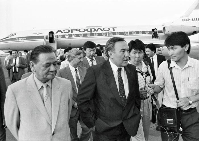 Mahat Sadyq: Esten ketpes sapar edi
