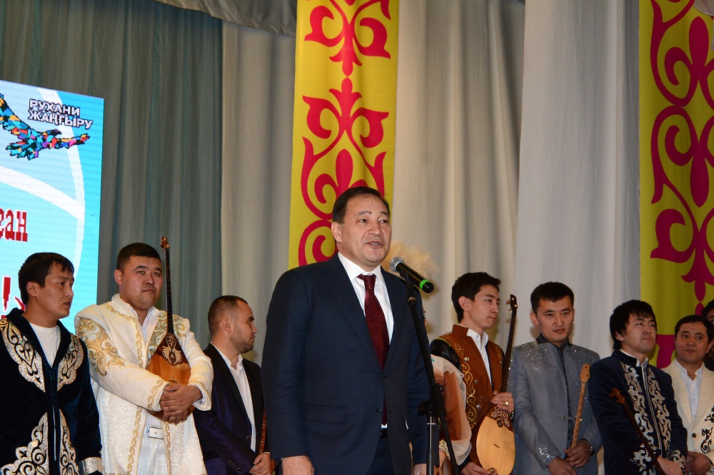 Mańǵystaýda «Rýhqa–uran, ultqa – qorǵan!»  atty respýblıkalyq aqyndar aıtysy bastaldy
