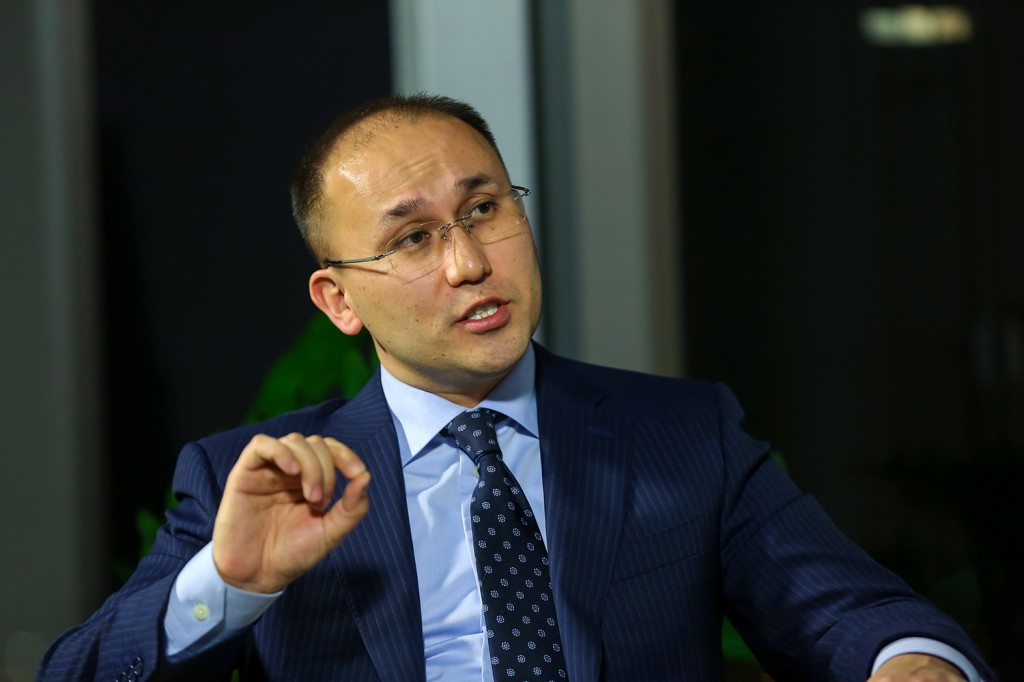 Abaev: «Qazaqstannyń 100 jańa esimi» boıynsha 100 telenovella shyǵady