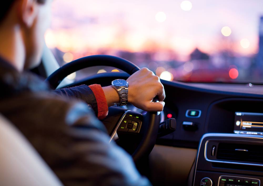 Almatyda qujatsyz kólik júrgizýge bolady