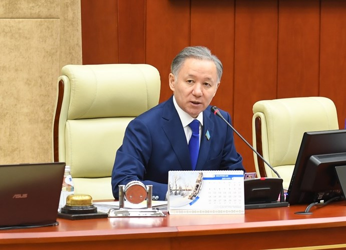 Depýtattar Qazaqstan-Túrikmen shekarasyna qatysty zań jobasyn maquldady