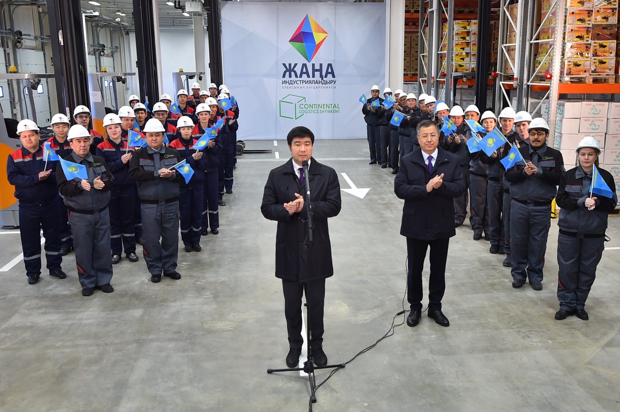 OQO-da telekópir barysynda jylyna 1 mln tonna taýar ótkizýge qaýqarly keshen iske qosyldy