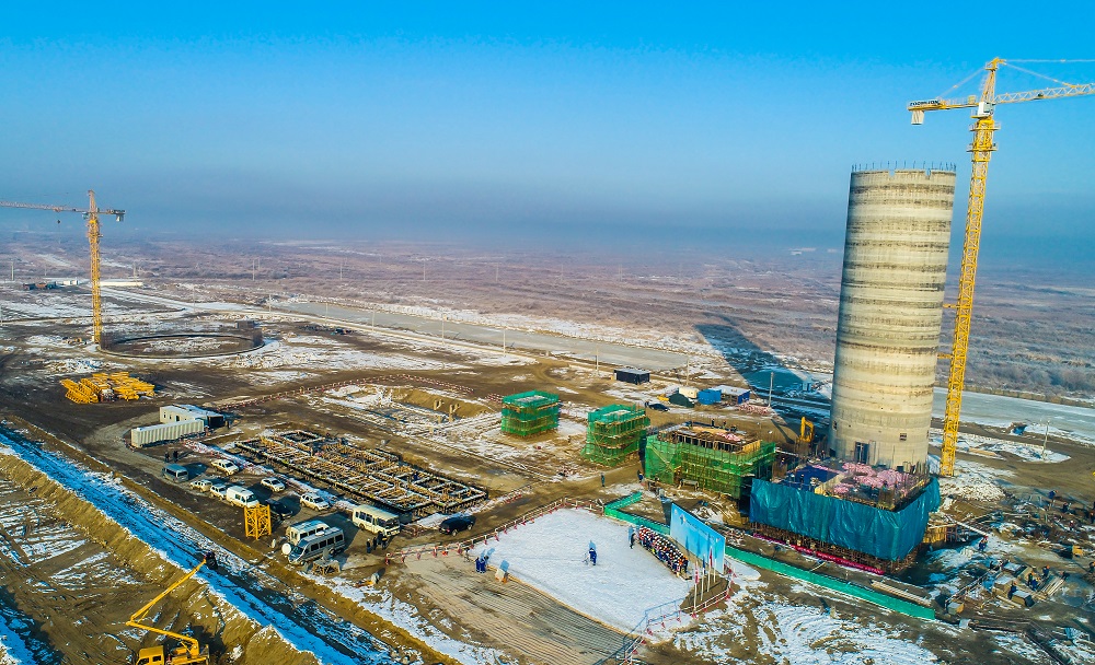 Syr óńirinde sement zaýytynyń tanystyrylýy ótti