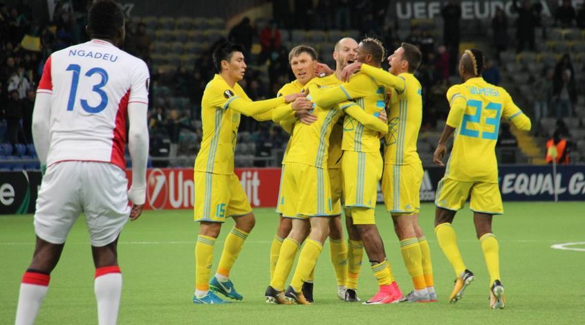 Sensasııa! «Astana» chehııalyq «Slavııany» jeńip, pleı-offqa shyqty