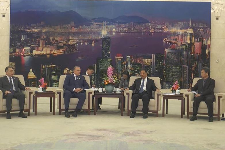 Qytaımen parlamentaralyq baılanystar óristedi