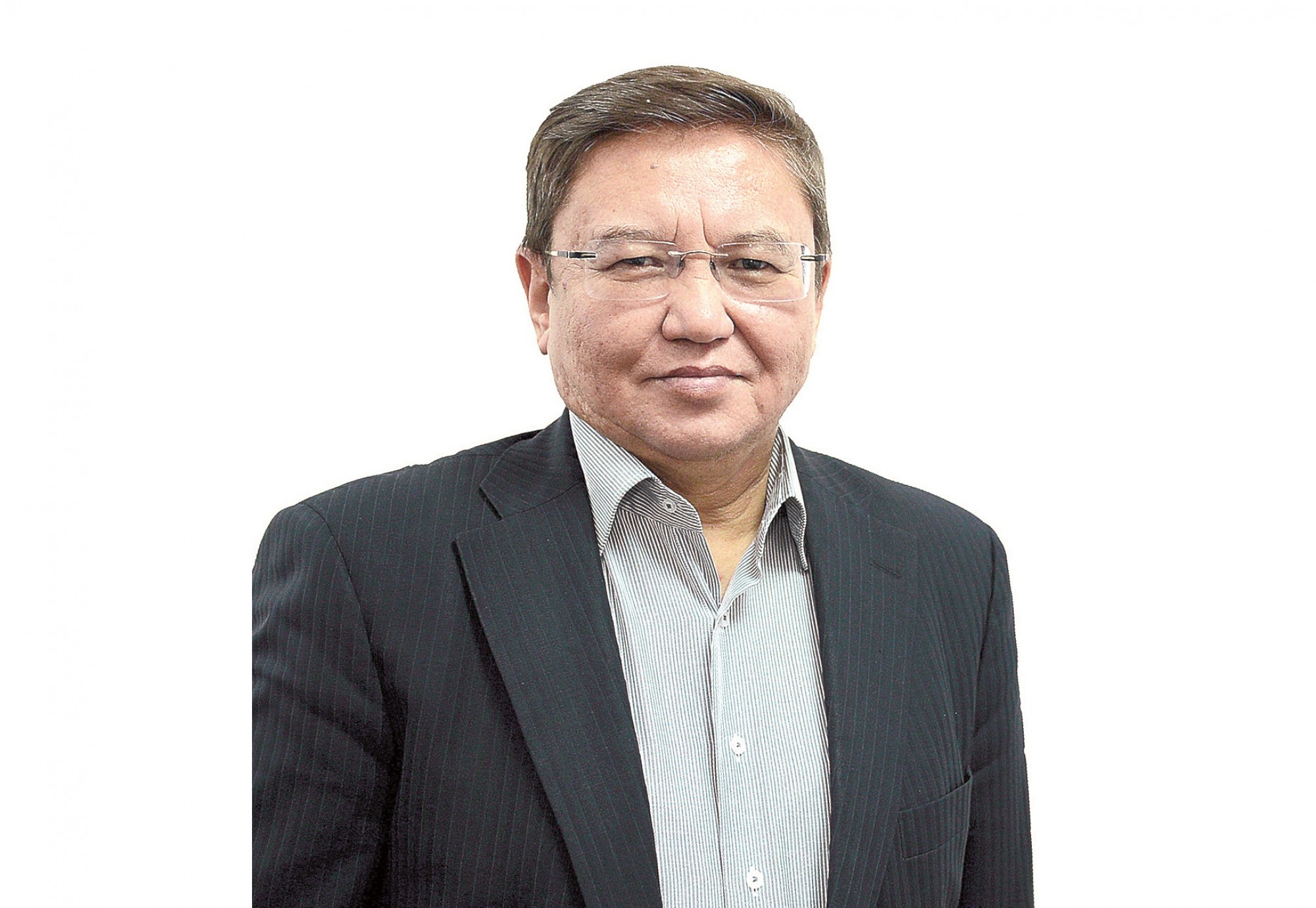 Ádilettiń aq jolynan Trampsha attaý