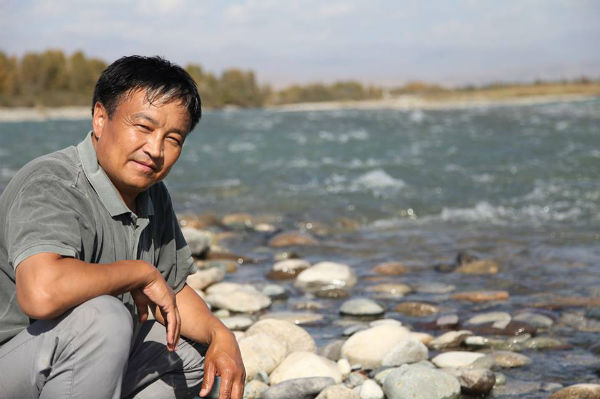 Telejýrnalıst, maıtalman dýblıajshy, rejısser Ásemǵazy Qapanuly qaıtys boldy