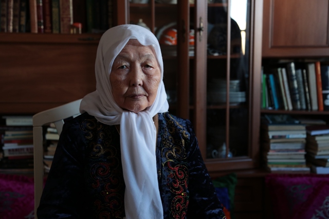 Halıfa Altaıdyń jary ómirden ótti