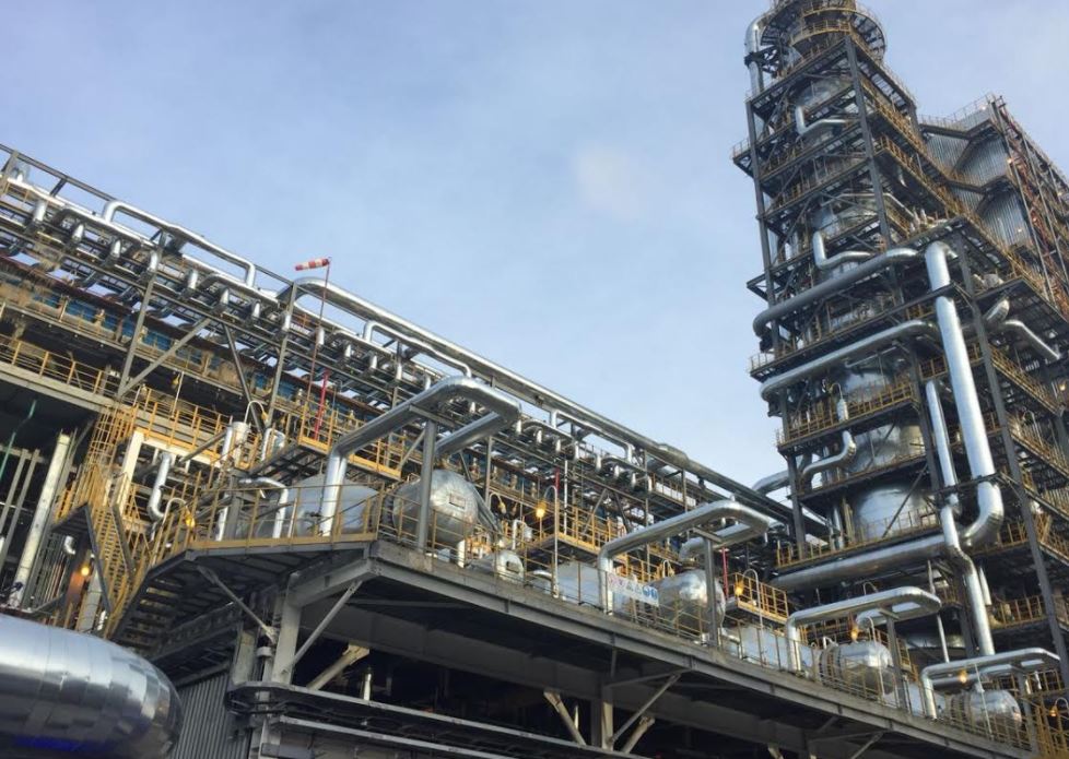 Atyraý munaı óńdeý zaýyty Eýro-4 jáne Eýro-5 motor maılaryn óndirýdi ulǵaıtady