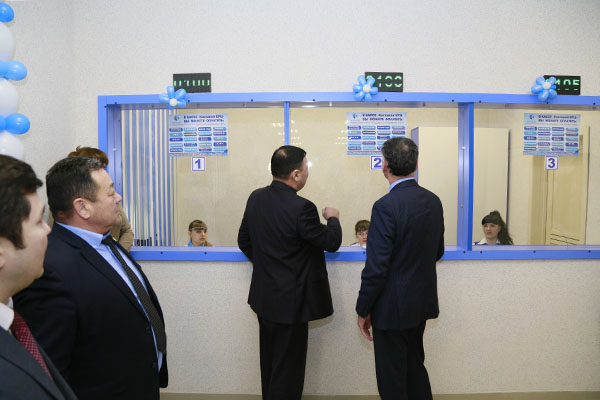 Qostanaıda birinshi kommýnaldyq qyzmet ortalyǵy ashyldy