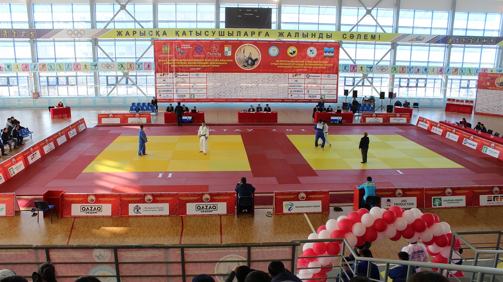 Aqtaýda halyq batyry Shotan Nazarulyn eske alýǵa arnalǵan týrnır ótti