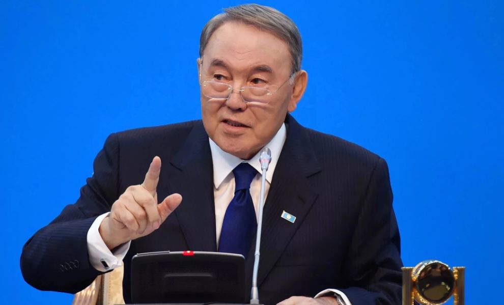 Prezıdent bılik tarmaqtary arasyndaǵy ókilettikterdi qaıta bólý isine qatysty pikir bildirdi