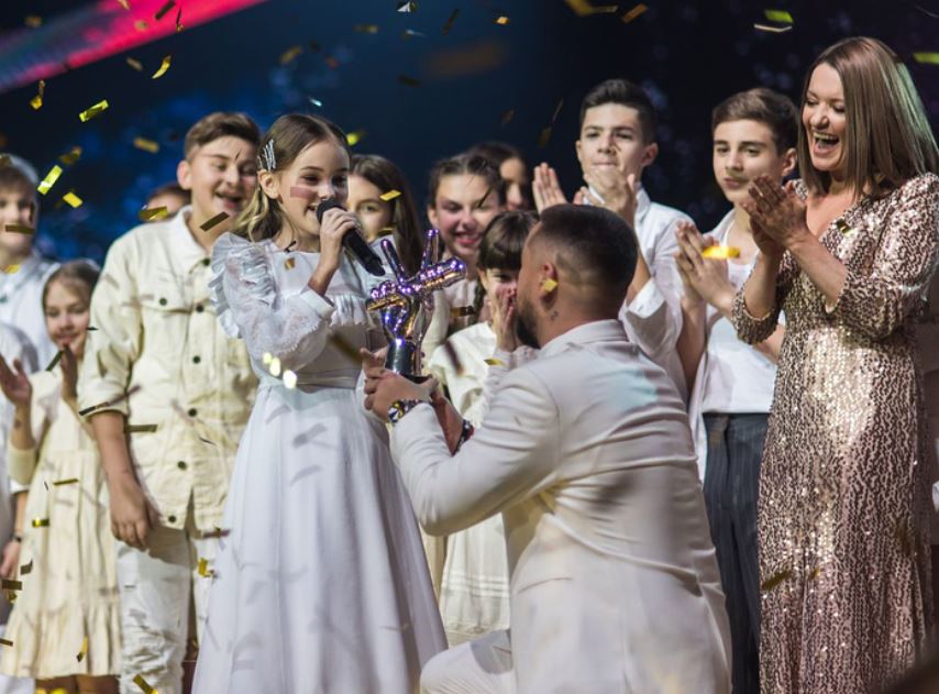 Ǵaryshtan túsken qyz. Danelııa Tóleshova.