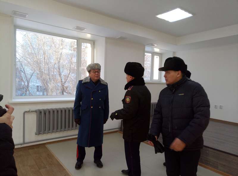 Qostanaıda polısııa bólimshesiniń apatty jaǵdaıdaǵy keńsesi jóndelip,  iske qosyldy