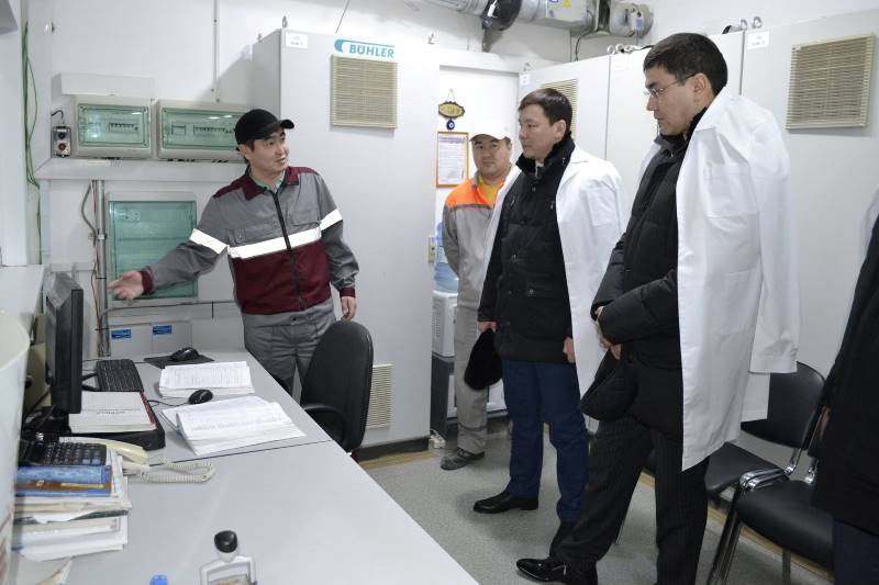 Parlament depýtattary Batys Qazaqstan oblysyna keldi