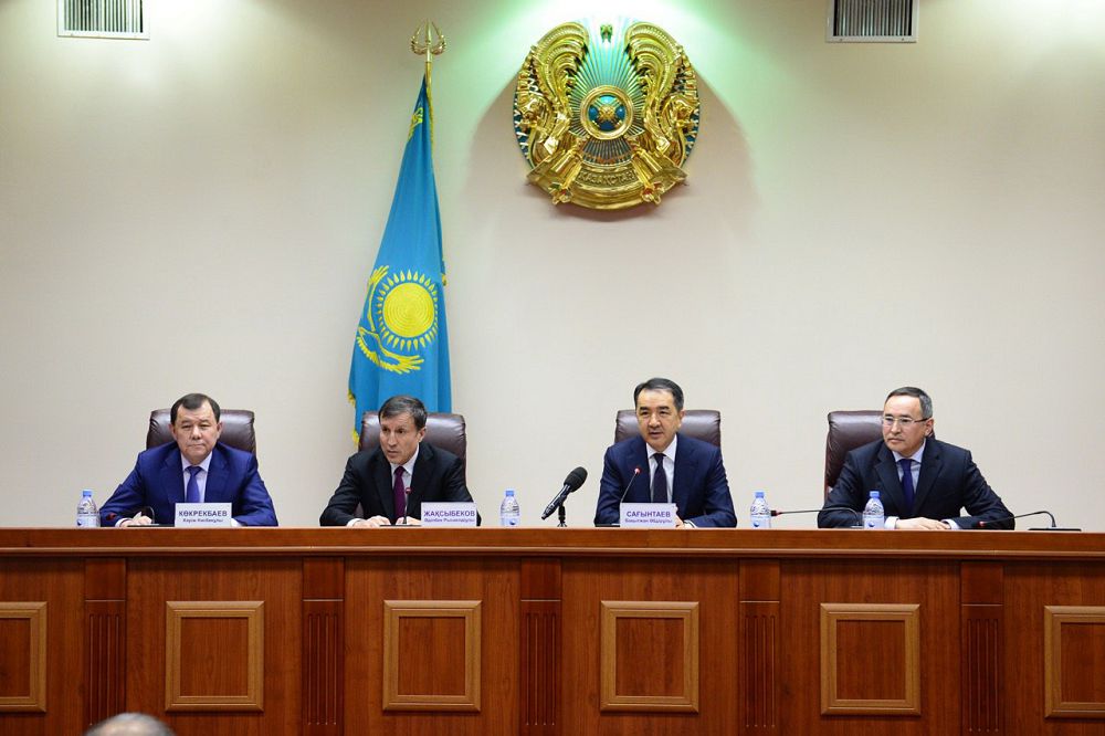 Jambyl oblysynyń jańa ákimin tanystyrdy