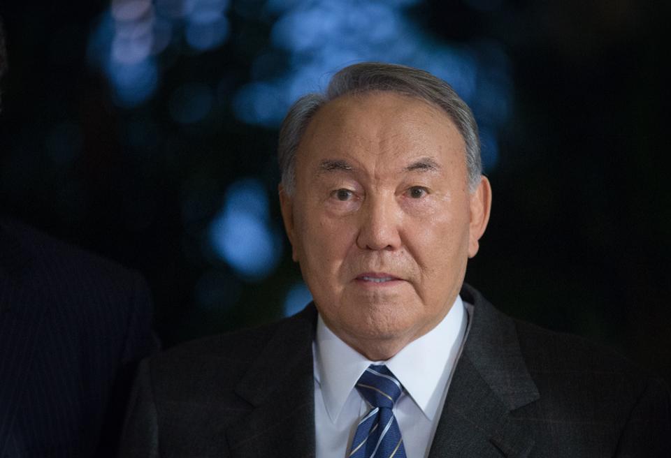 Forbes: Nazarbaev Qazaqstandy álemge tanytty