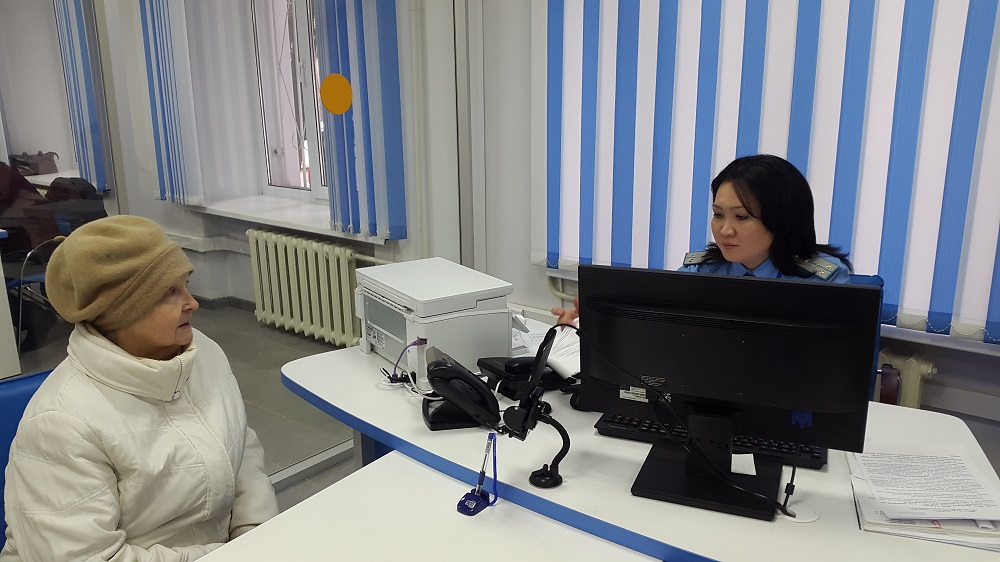 О́skemende quqyq qorǵaýshylar bir aıda 200-den astam turǵynǵa qyzmet kórsetti