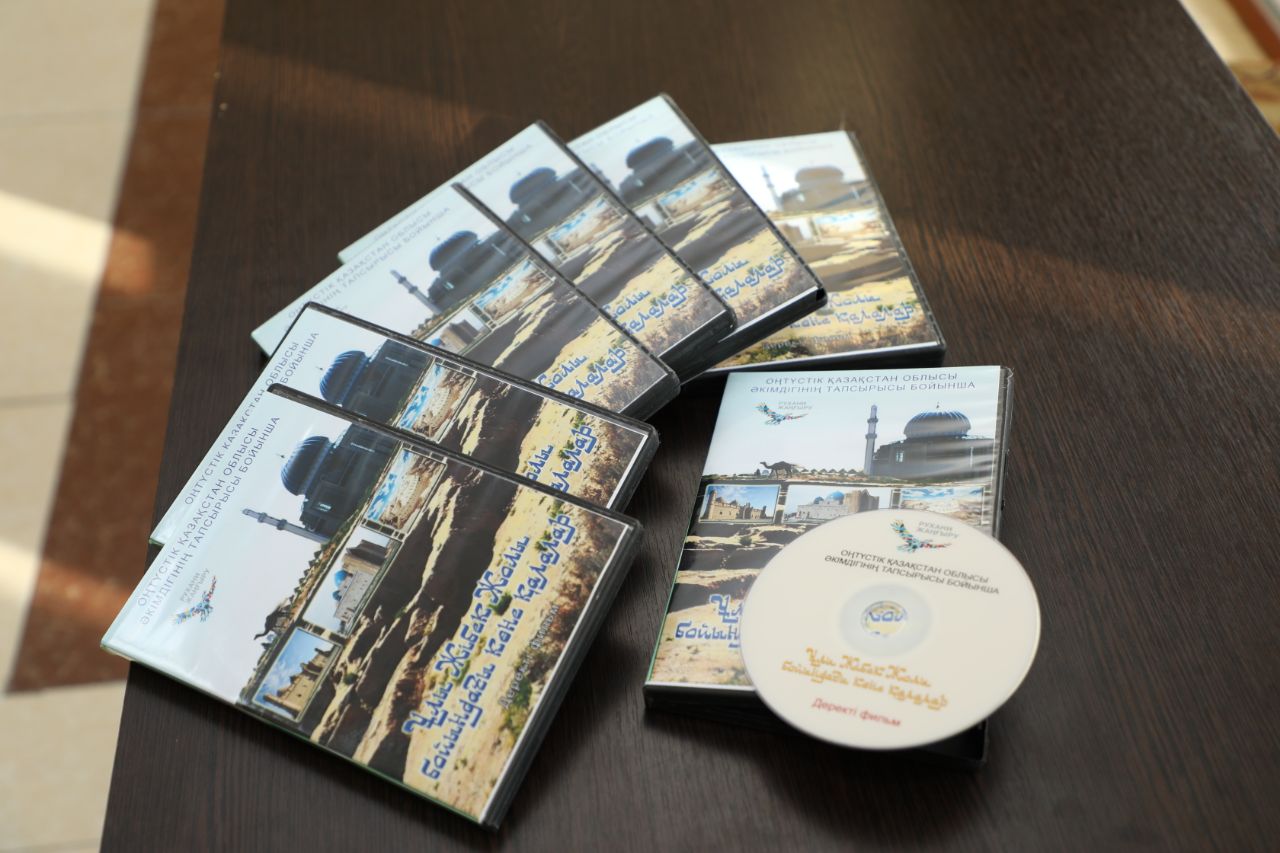 Ońtústik óńirindegi kóne qalalar boıynsha derekti fılm túsirildi