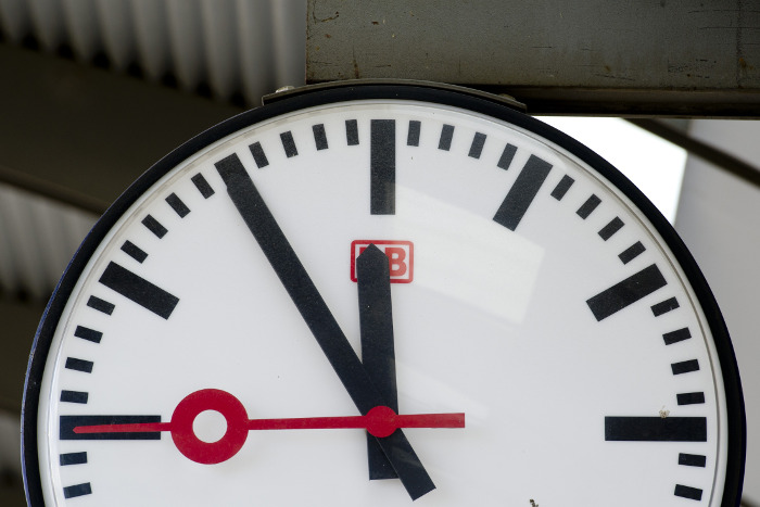 Astana ákimdigi aıazdy kúni jumys ýaqytyn qysqartýdy usyndy