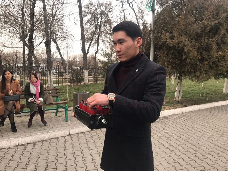 Stýdentter bıologııalyq batareıa oılap tapty
