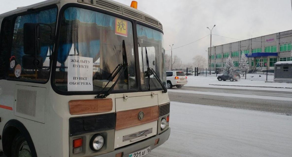 О́skemendegi aıaldamalarda 10 jyly avtobýs qyzmet kórsetedi