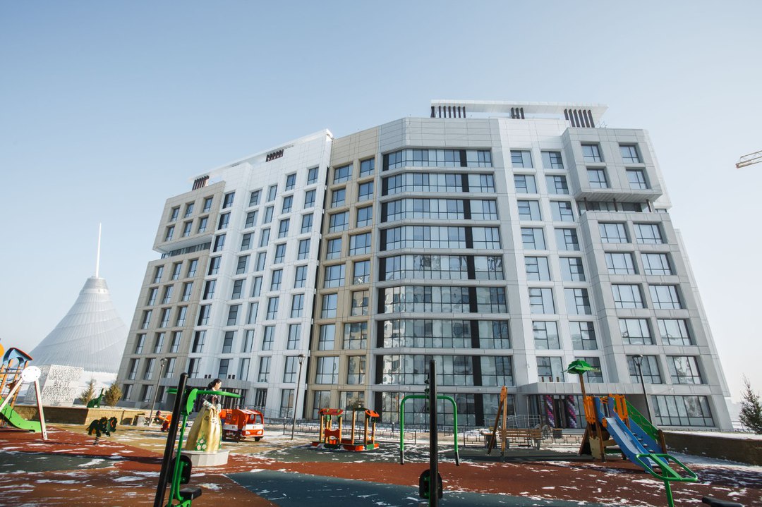 О́tken jyly Astananyń «Esil» aýdanynda 25 turǵyn úı kesheni qoldanysqa berildi