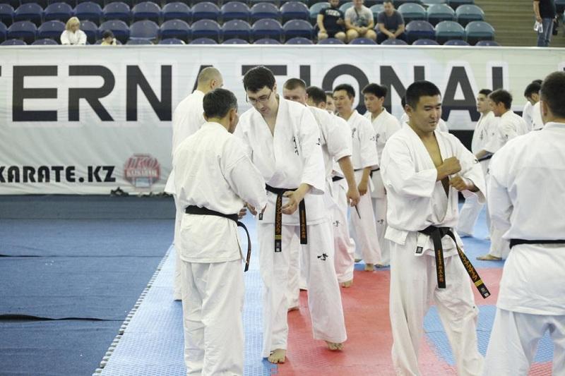 Elordada kıokýshınkaı-kan karateden Azııa chempıonaty ótedi